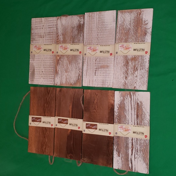 Lara's Crafts Pallet Plank with Rope 3 Barn Wood and 5 White Wash New - Picture 1 of 6